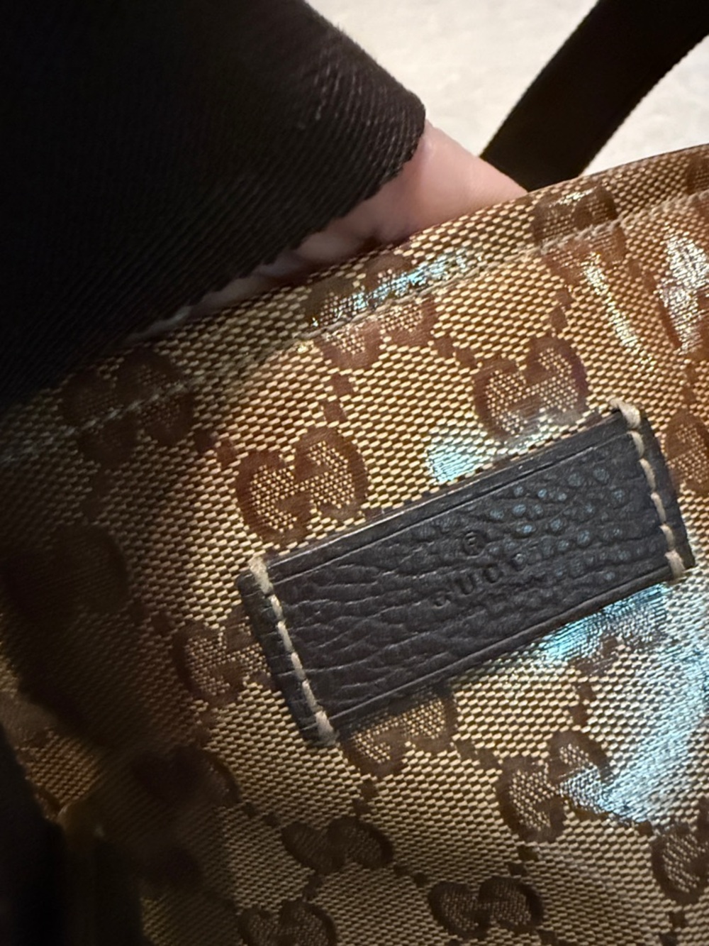 Gucci Brown Monogram Crossbody Messenger Bag - Picture 3 of 3